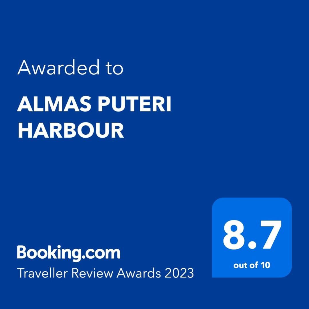 דירות נוסג'יה Almas Puteri Harbour מראה חיצוני תמונה